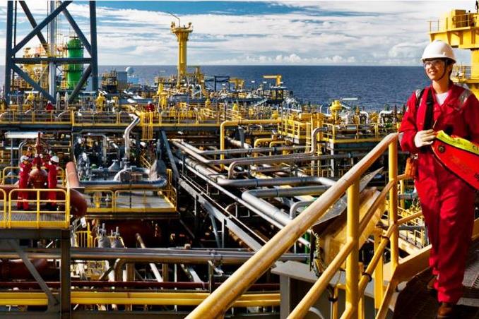 Компания Shell сокращает работников на проектах в Северном море